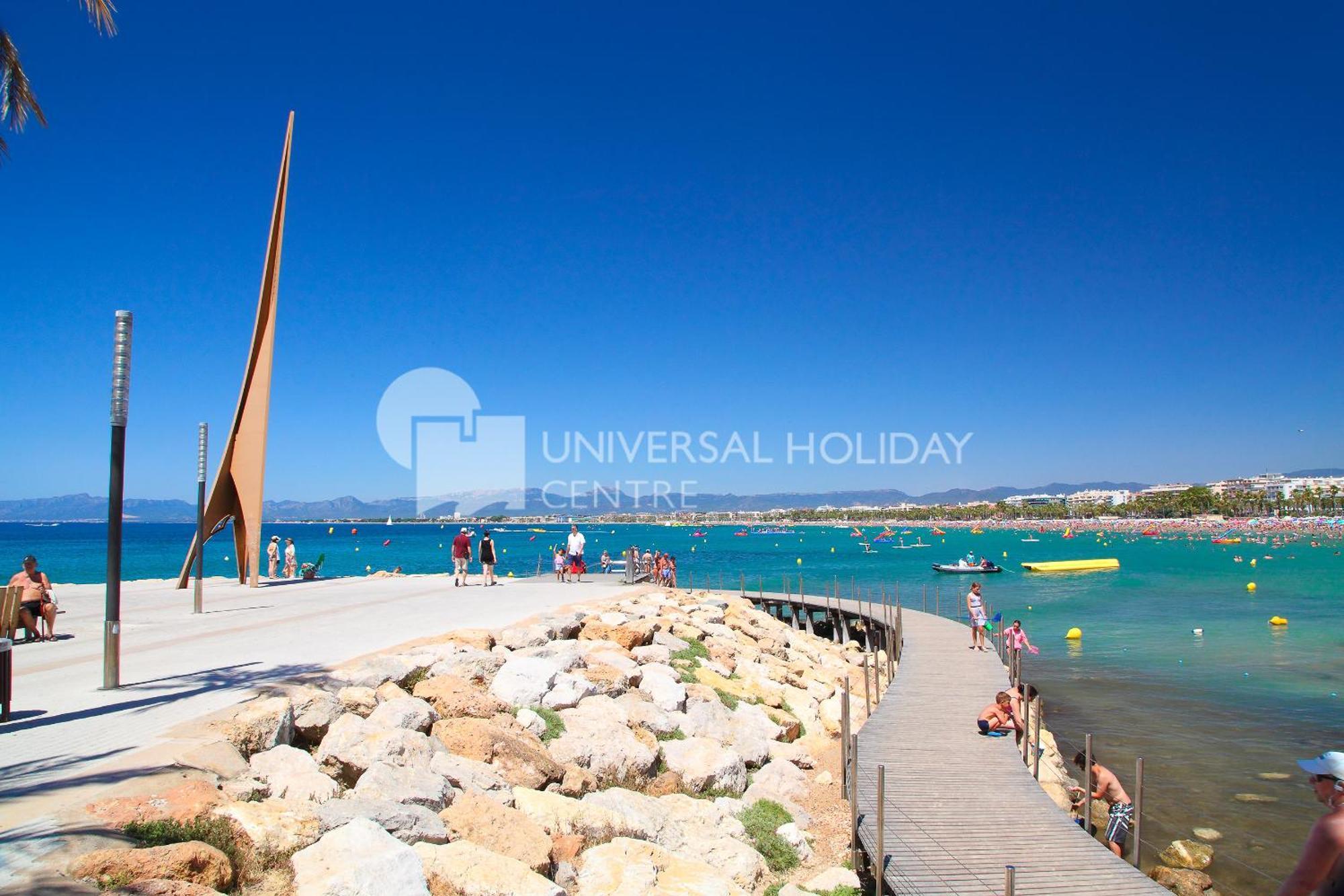Uhc Santillana Family Complex Salou Eksteriør billede