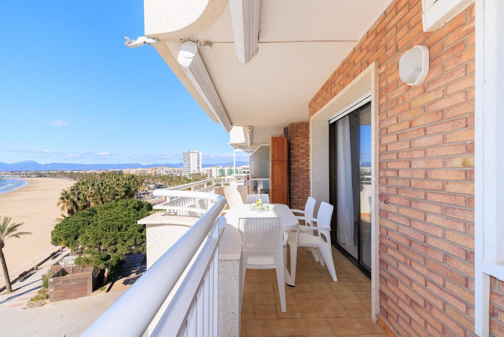 Uhc Santillana Family Complex Salou Eksteriør billede