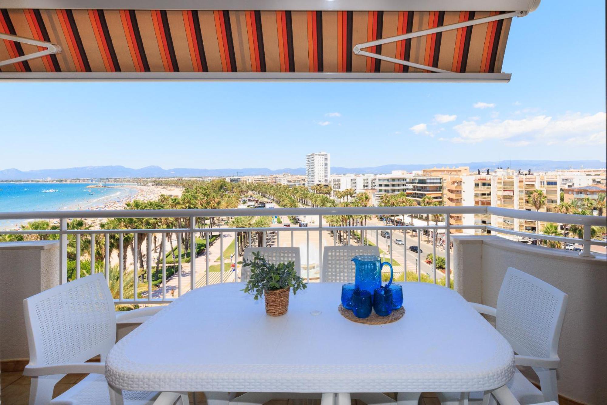 Uhc Santillana Family Complex Salou Eksteriør billede